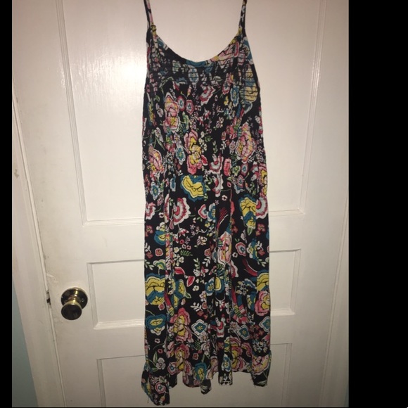 Black Floral Dress - Picture 2 of 3